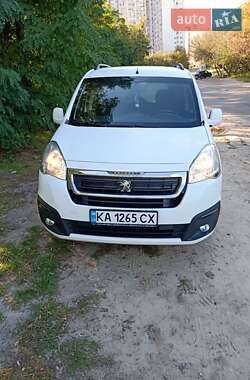 Мінівен Peugeot Partner 2015 в Києві