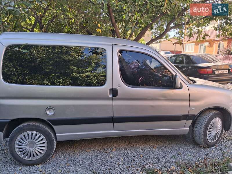 Минивэн Peugeot Partner 2008 в Каменец-Подольском фото 9 Минивэн Peugeot Partner 2008 в Каменец-Подольском