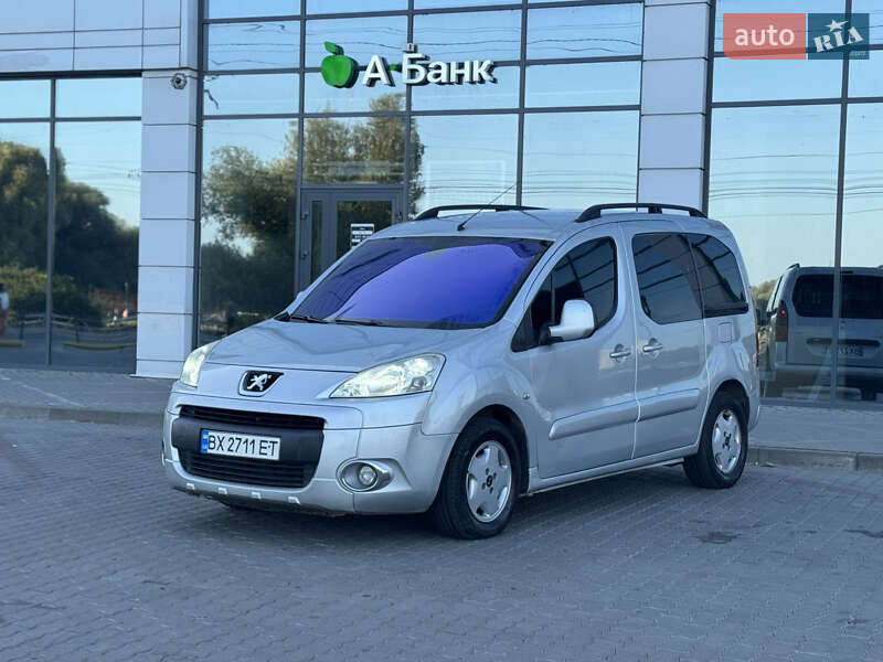 Минивэн Peugeot Partner 2010 в Хмельницком