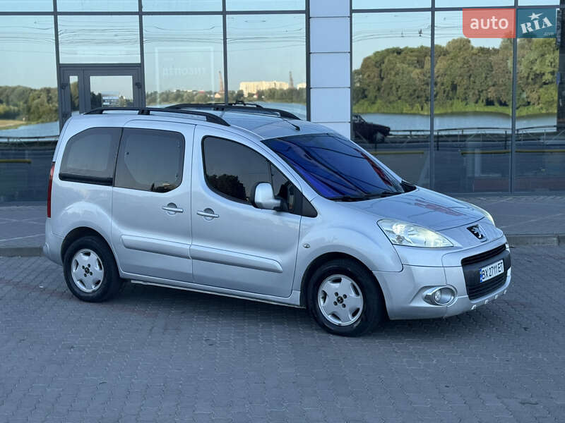Минивэн Peugeot Partner 2010 в Хмельницком