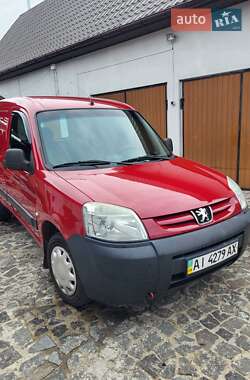 Вантажний фургон Peugeot Partner 2006 в Києві