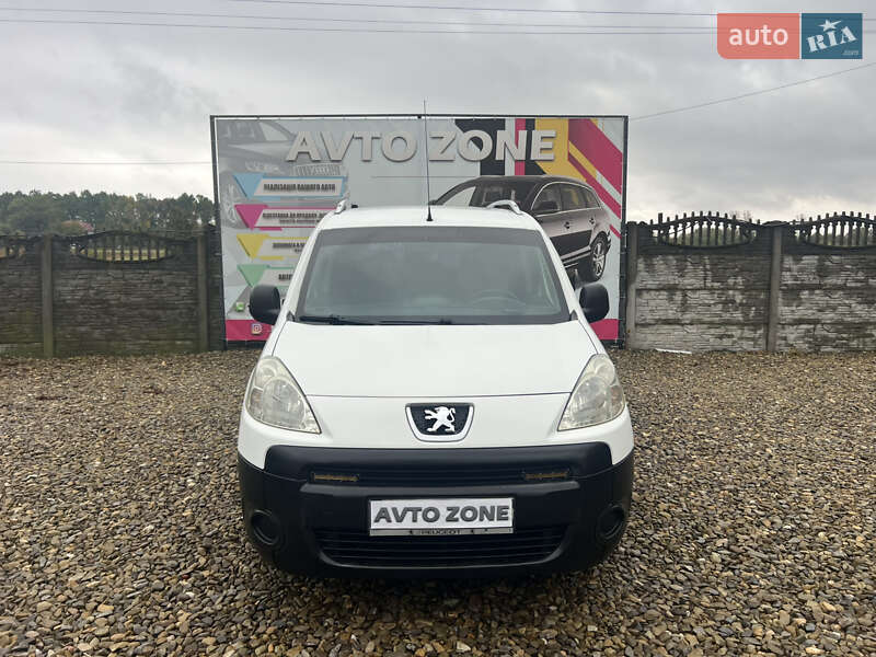 Минивэн Peugeot Partner 2010 в 
