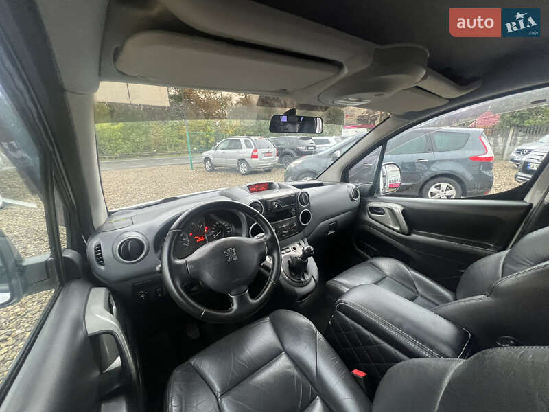 Мінівен Peugeot Partner 2010 в Коломиї