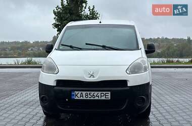 Грузовой фургон Peugeot Partner 2013 в Василькове
