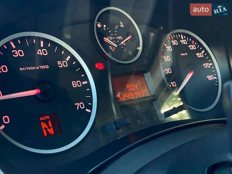 Минивэн Peugeot Partner 2016 в Киеве
