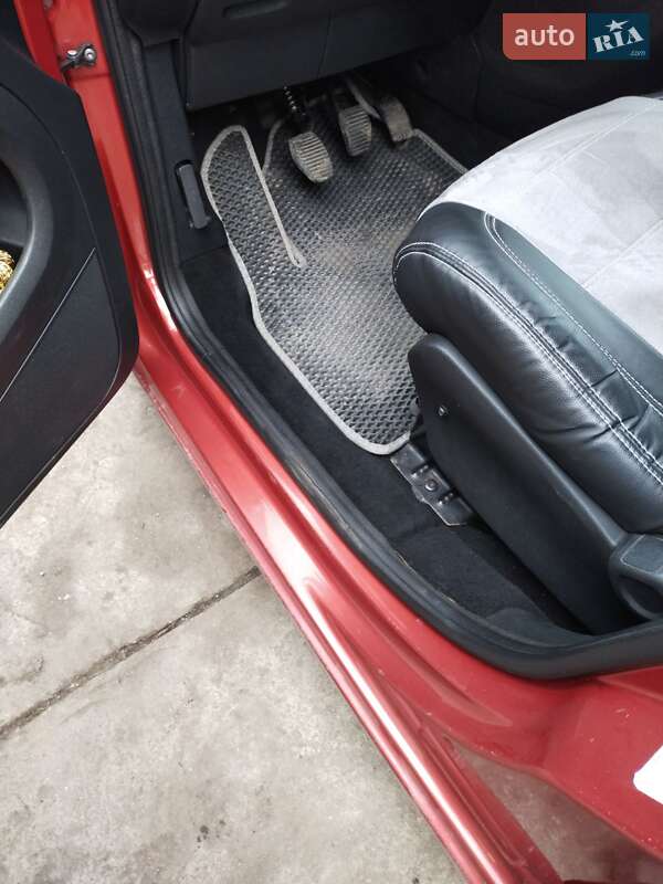 Мінівен Peugeot Partner 2010 в Кропивницькому