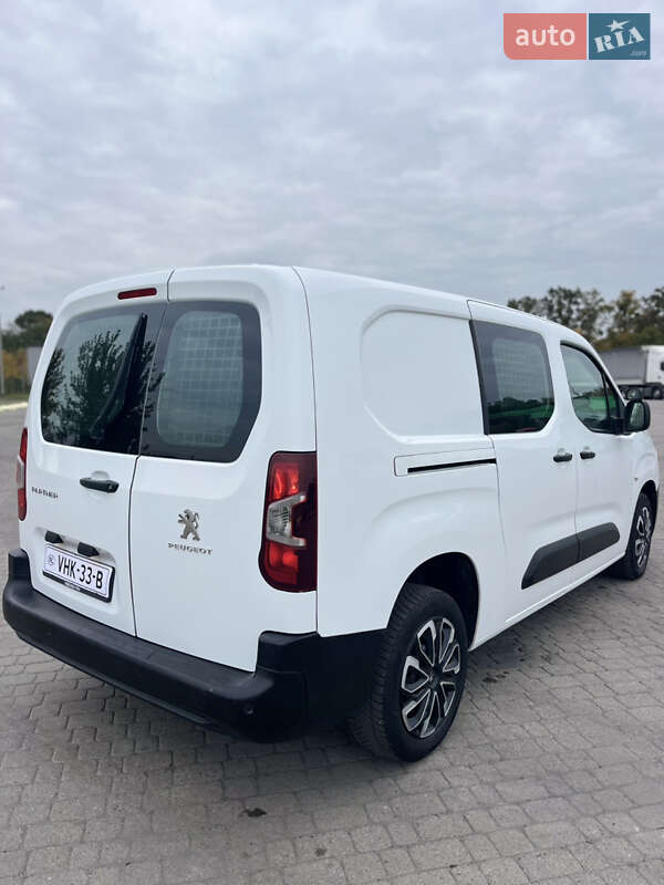 Вантажний фургон Peugeot Partner 2020 в Радивиліві