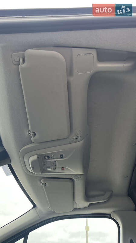 Вантажний фургон Peugeot Partner 2020 в Радивиліві