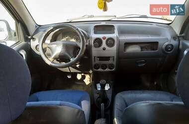 Грузовой фургон Peugeot Partner 2010 в 