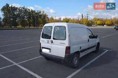 Грузовой фургон Peugeot Partner 2010 в 