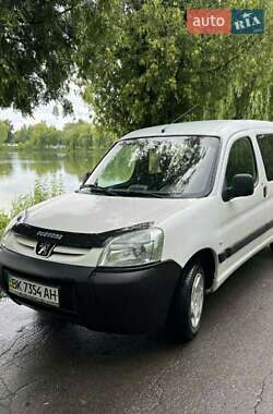 Мінівен Peugeot Partner 2006 в Маневичах