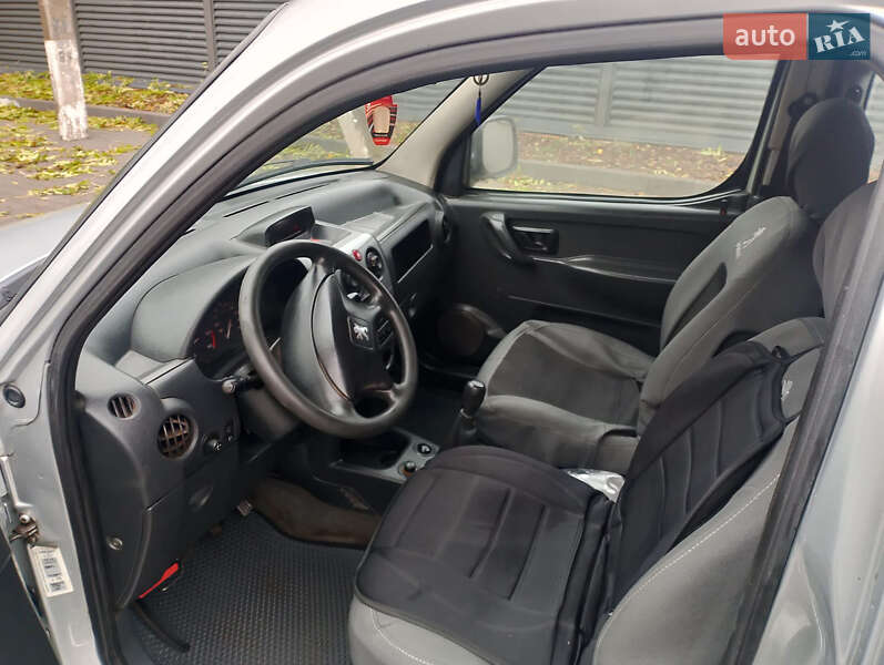 Мінівен Peugeot Partner 2005 в Красилові фото 6 Мінівен Peugeot Partner 2005 в Красилові