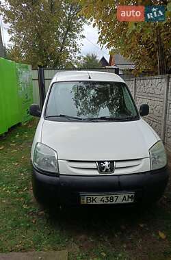 Минивэн Peugeot Partner 2004 в Клевани