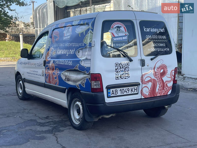 Грузовой фургон Peugeot Partner 2003 в Виннице