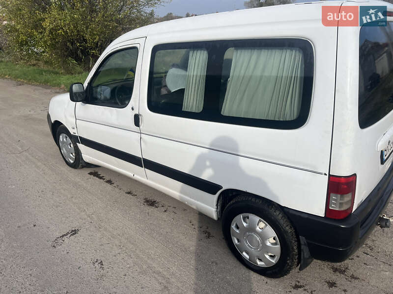 Минивэн Peugeot Partner 2006 в Подкамне фото 5 Минивэн Peugeot Partner 2006 в Подкамне