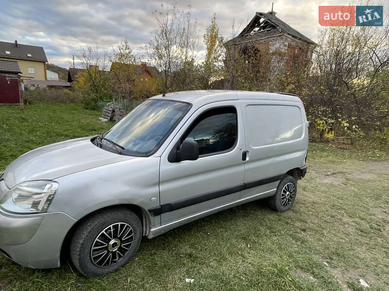 Грузовой фургон Peugeot Partner 2003 в Тернополе фото 4 Грузовой фургон Peugeot Partner 2003 в Тернополе