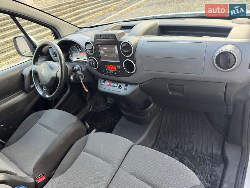 Минивэн Peugeot Partner 2017 в Каменском