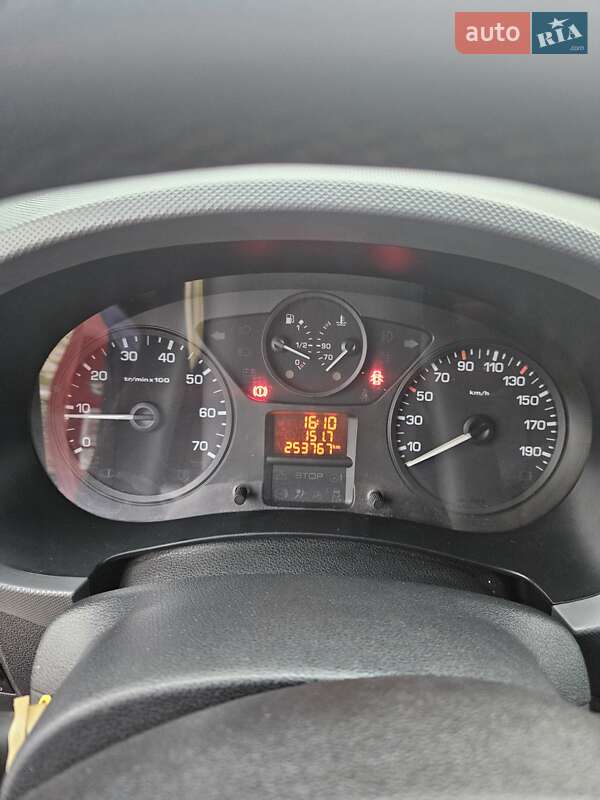 Грузовой фургон Peugeot Partner 2010 в Житомире