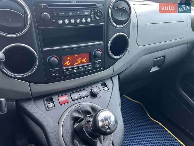 Минивэн Peugeot Partner 2009 в Киеве фото 23 Минивэн Peugeot Partner 2009 в Киеве