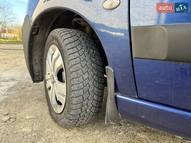 Минивэн Peugeot Partner 2004 в Болехове фото 4 Минивэн Peugeot Partner 2004 в Болехове