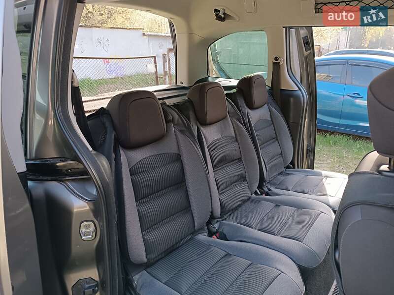 Минивэн Peugeot Partner 2009 в Киеве фото 18 Минивэн Peugeot Partner 2009 в Киеве