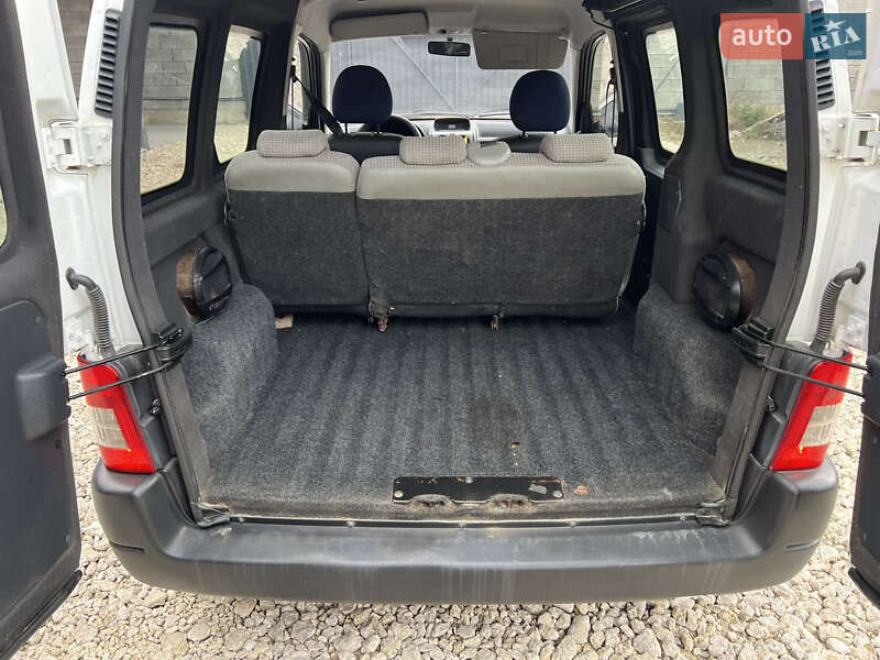 Минивэн Peugeot Partner 2009 в Кременце фото 4 Минивэн Peugeot Partner 2009 в Кременце