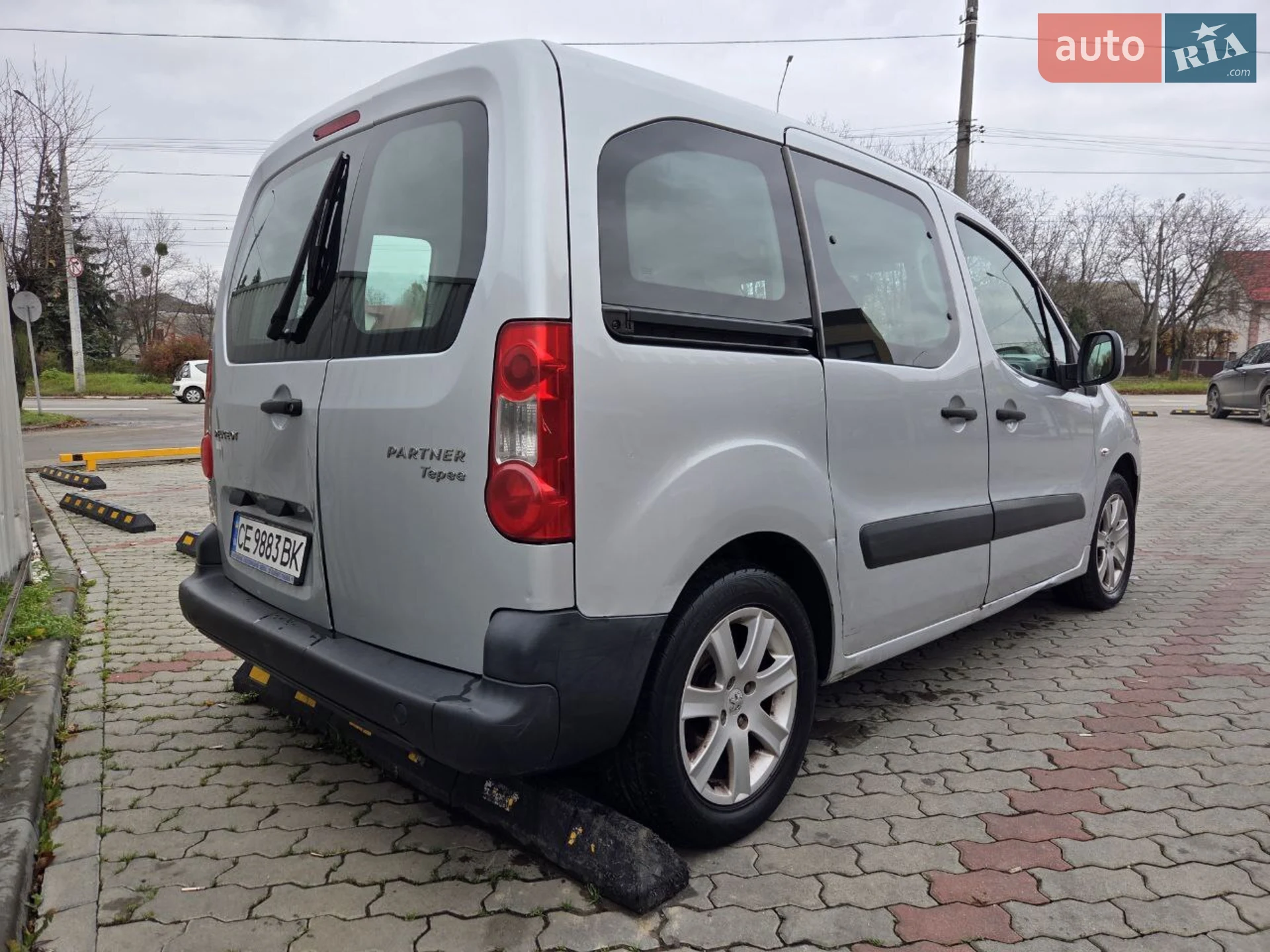 2014 Peugeot Partner - мініатюра 11