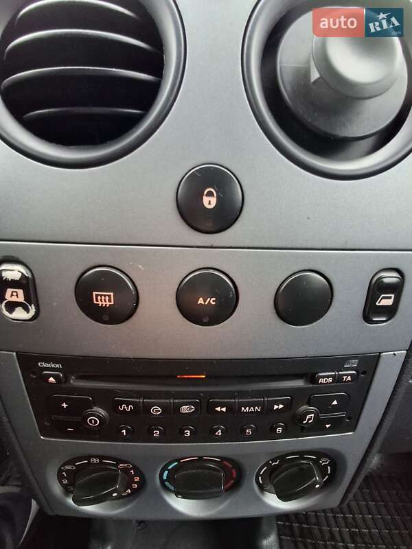 Грузовой фургон Peugeot Partner 2008 в Киеве