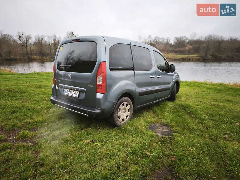 Минивэн Peugeot Partner 2011 в Киеве