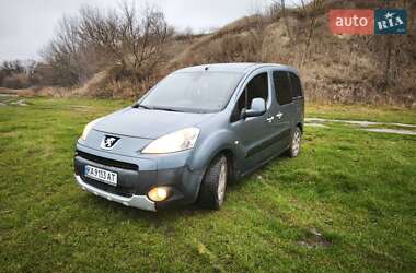 Минивэн Peugeot Partner 2011 в Киеве