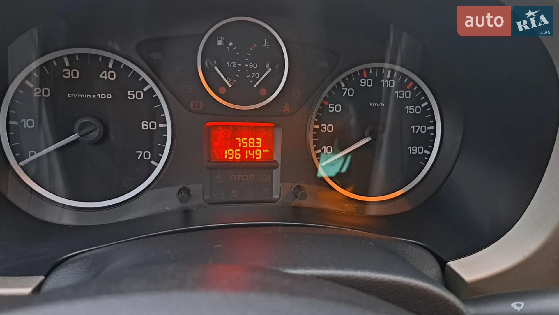 2012 Peugeot Partner - мініатюра 13