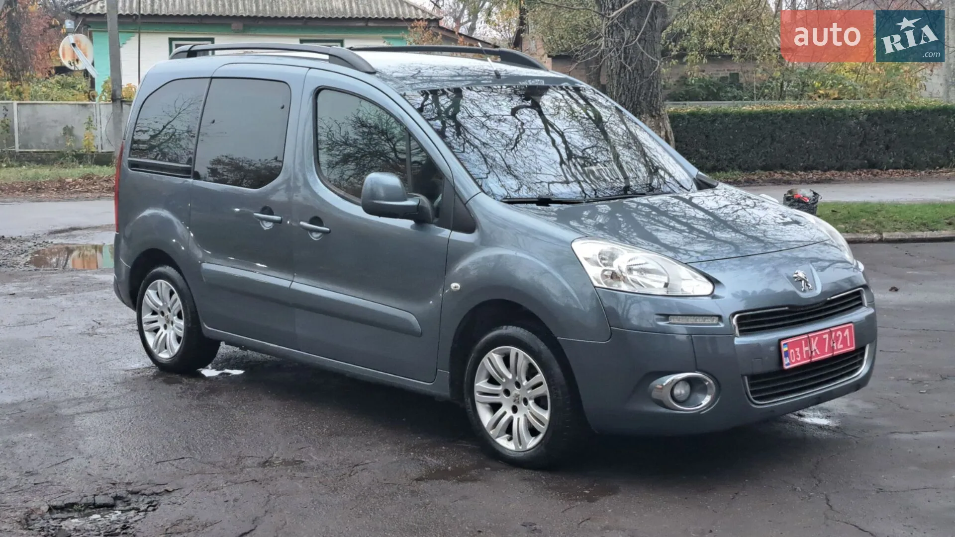 2012 Peugeot Partner - мініатюра 35