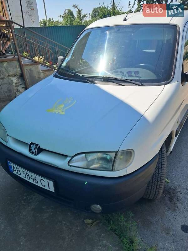 Грузовой фургон Peugeot Partner 2002 в Жмеринке фото 6 Грузовой фургон Peugeot Partner 2002 в Жмеринке