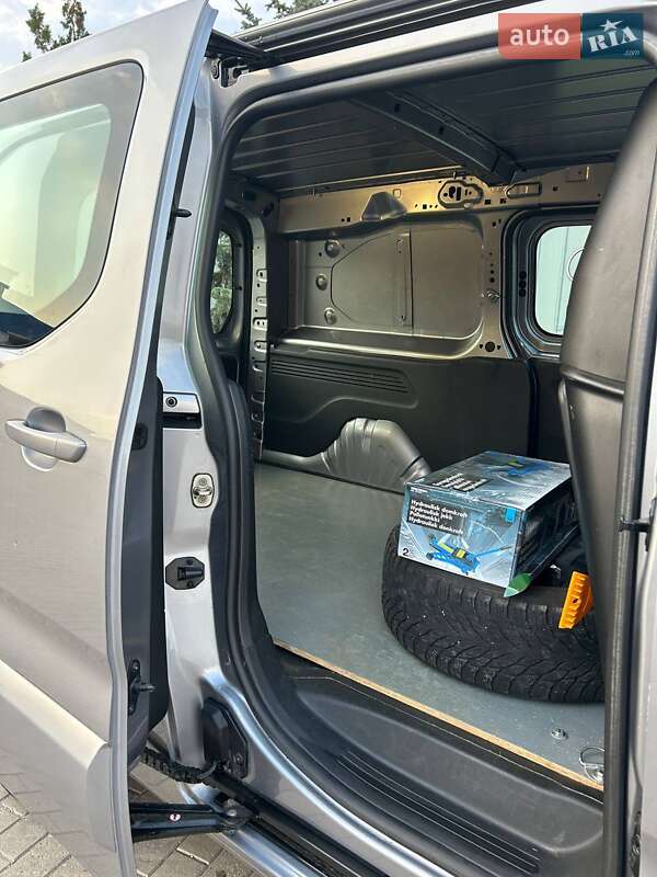 Вантажопасажирський фургон Peugeot Partner 2019 в Полтаві фото 14 Вантажопасажирський фургон Peugeot Partner 2019 в Полтаві