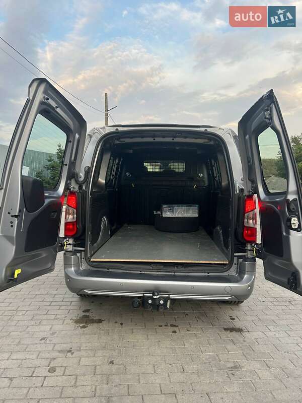 Вантажопасажирський фургон Peugeot Partner 2019 в Полтаві фото 3 Вантажопасажирський фургон Peugeot Partner 2019 в Полтаві