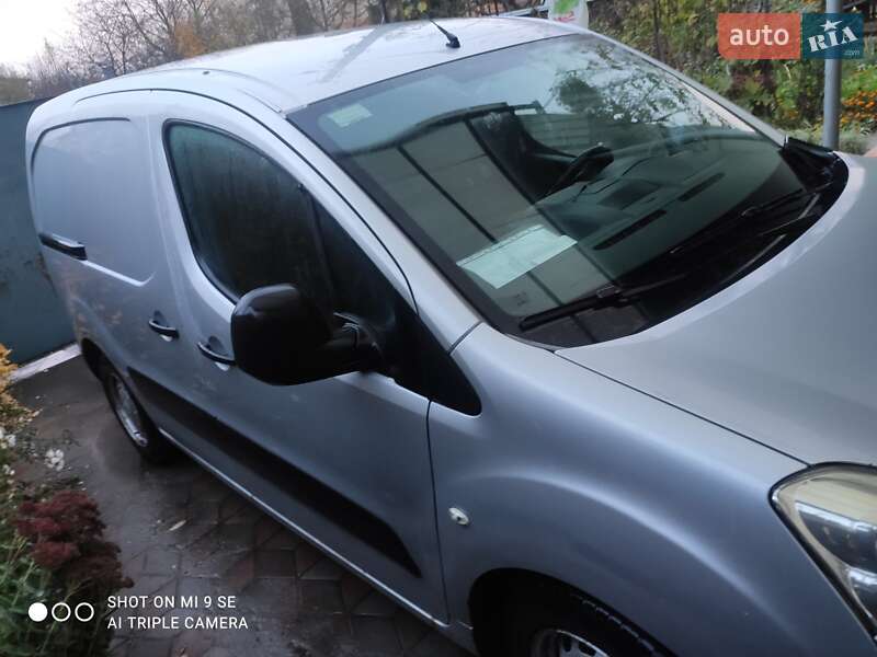 Грузовой фургон Peugeot Partner 2011 в Чернигове