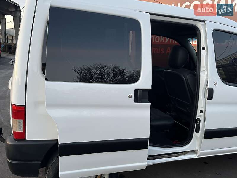 Минивэн Peugeot Partner 2007 в Виннице фото 20 Минивэн Peugeot Partner 2007 в Виннице