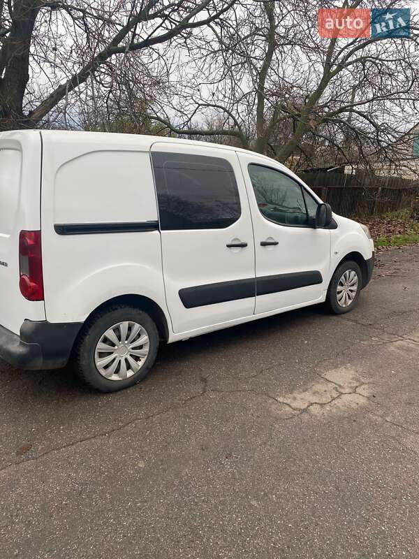 Минивэн Peugeot Partner 2011 в Новомосковске фото 5 Минивэн Peugeot Partner 2011 в Новомосковске