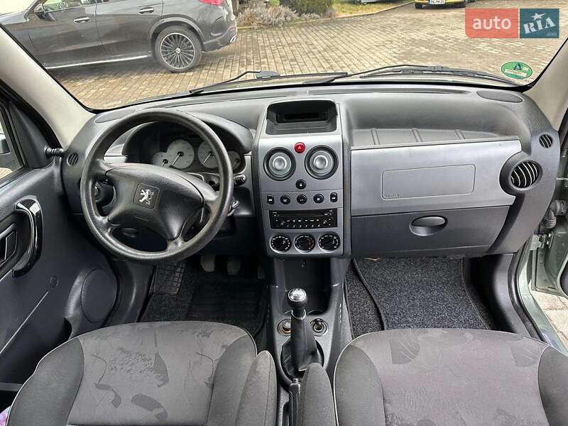 Минивэн Peugeot Partner 2008 в Киеве