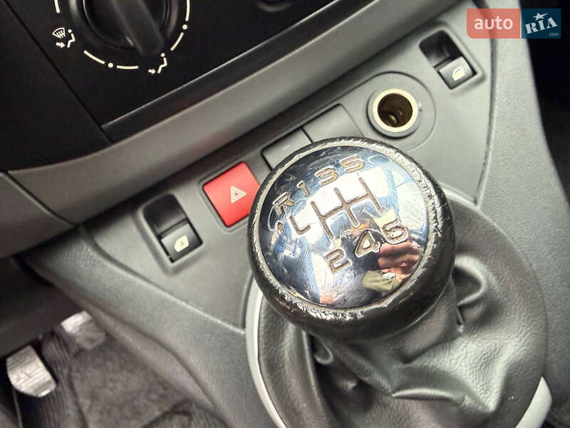 Мінівен Peugeot Partner 2016 в Коломиї фото 32 Мінівен Peugeot Partner 2016 в Коломиї