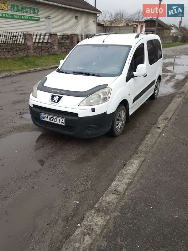 Минивэн Peugeot Partner 2008 в Малине фото 8 Минивэн Peugeot Partner 2008 в Малине
