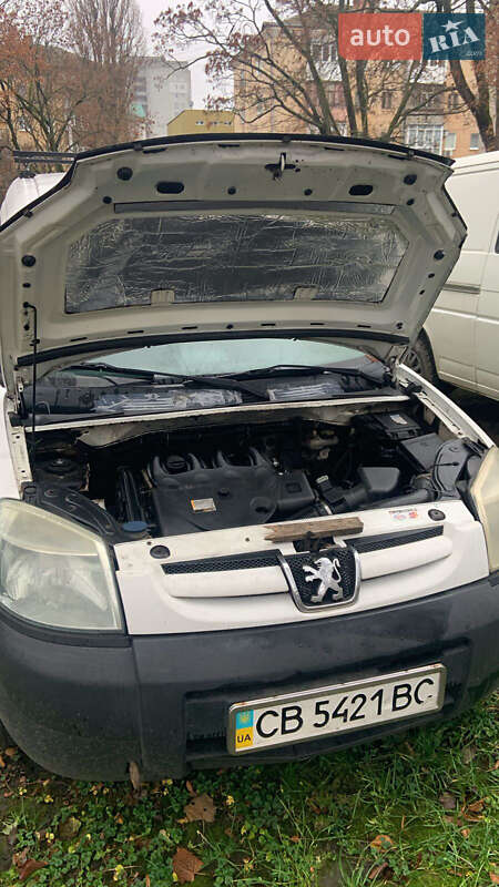 Грузовой фургон Peugeot Partner 2003 в Чернигове