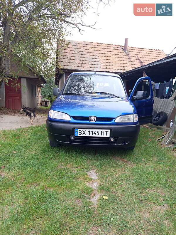 Мінівен Peugeot Partner 2001 в Шепетівці