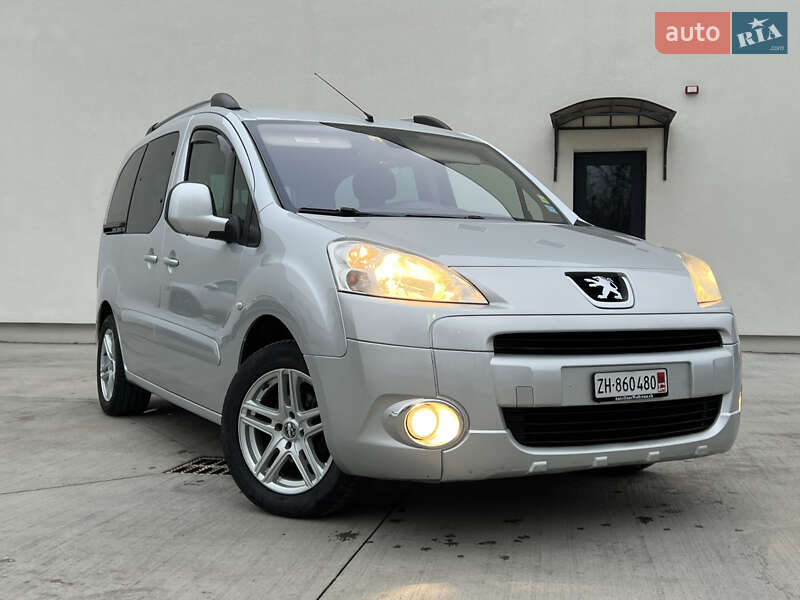 Мінівен Peugeot Partner 2011 в Луцьку