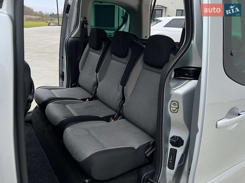 Мінівен Peugeot Partner 2011 в Луцьку