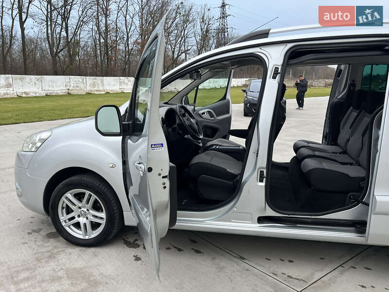 Мінівен Peugeot Partner 2011 в Луцьку