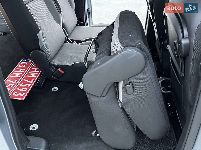 Мінівен Peugeot Partner 2011 в Луцьку