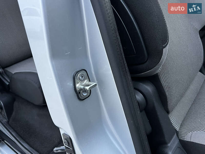 Мінівен Peugeot Partner 2011 в Луцьку