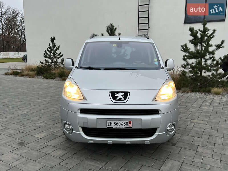 Мінівен Peugeot Partner 2011 в Луцьку
