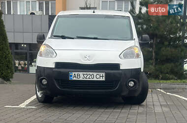 Вантажний фургон Peugeot Partner 2012 в Вінниці